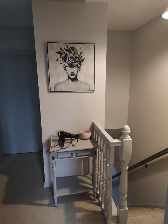 Apartamento Lewis Square Town House Belfast Exterior foto